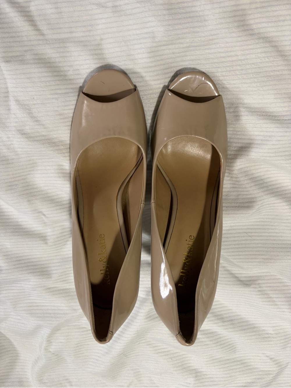 Peep Toe Nude Pumps